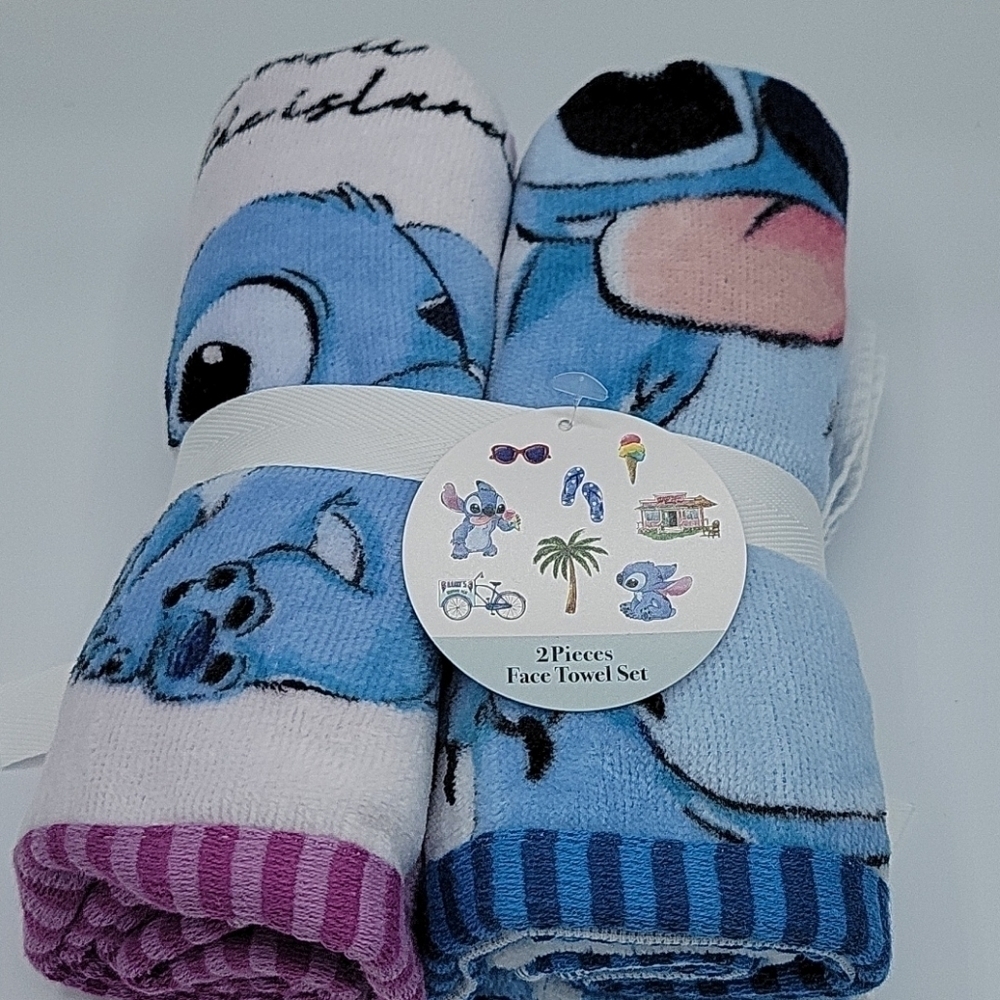 Disney Stitch Face towels 2 pack